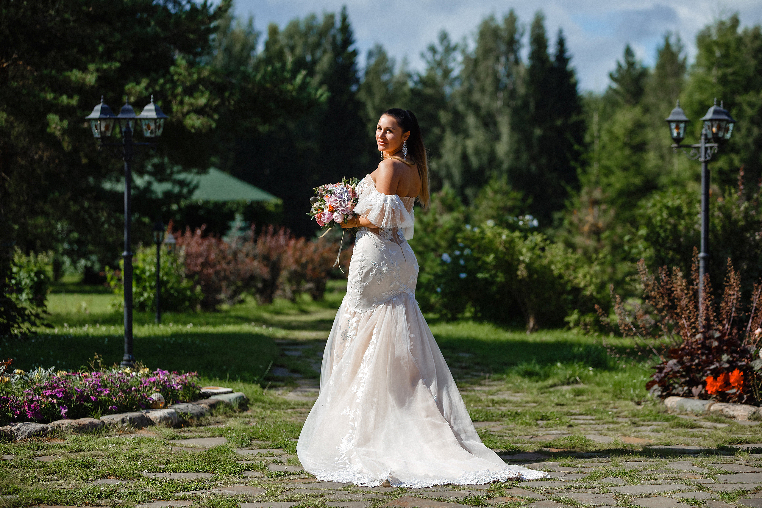 Свадьба и выездная регистрация на базе отдыха в Вологде